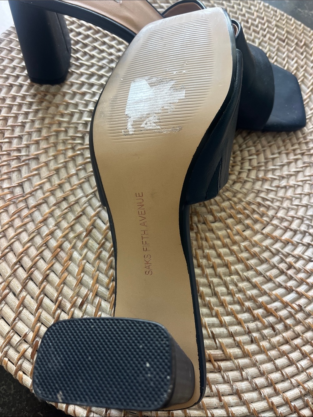 EUC Saks Fifth Avenue Navy, blue, leather, heeled, mules sandals 8.5 - Picture 3 of 5